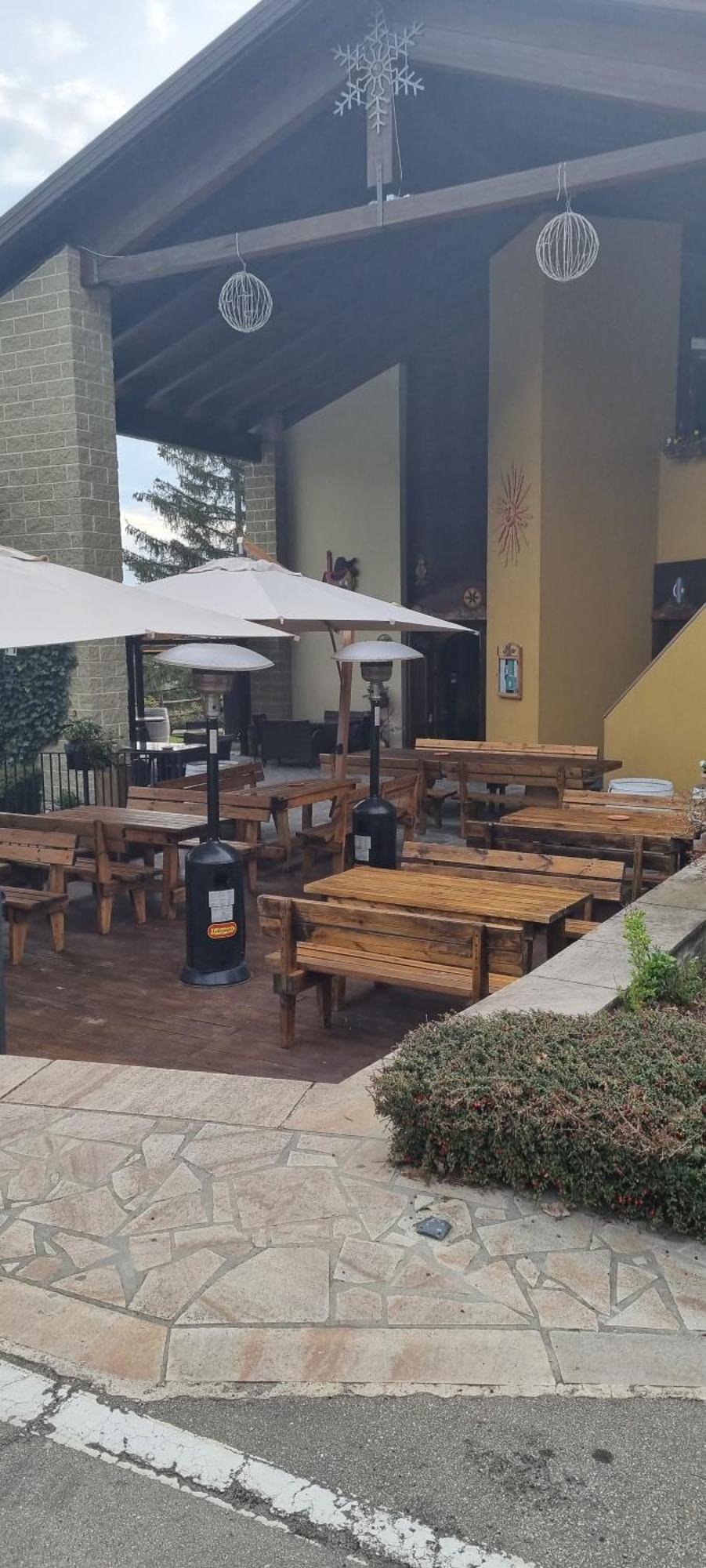 Monteduro La Baita D'Oro Ristorante Residence מראה חיצוני תמונה