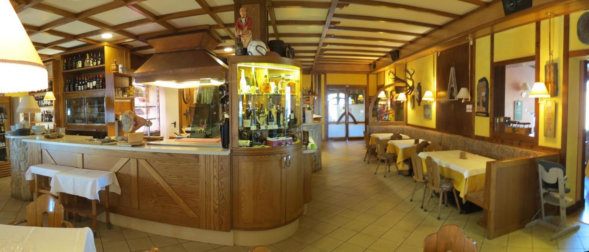 Monteduro La Baita D'Oro Ristorante Residence מראה חיצוני תמונה