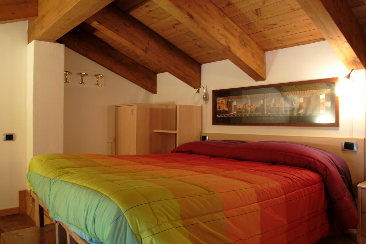 Monteduro La Baita D'Oro Ristorante Residence מראה חיצוני תמונה