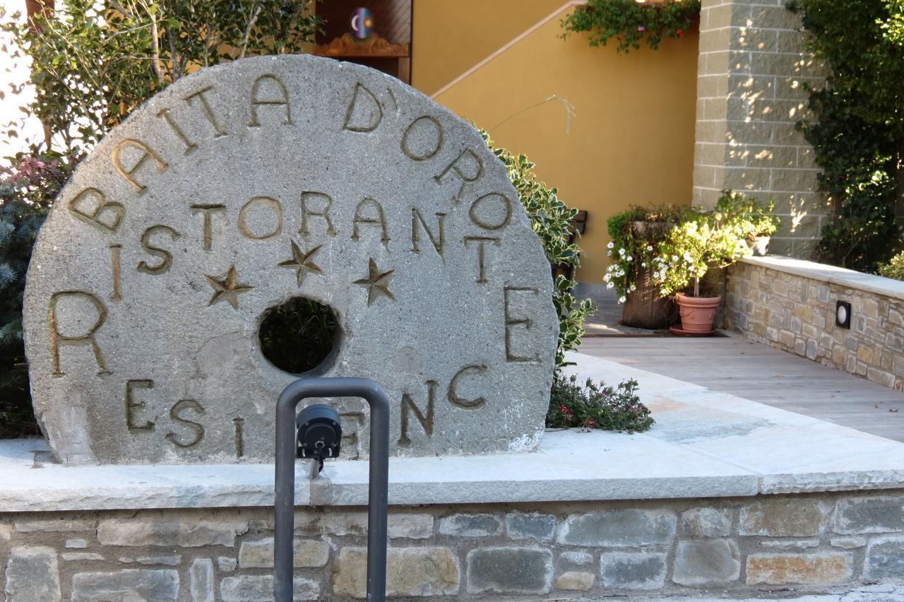 Monteduro La Baita D'Oro Ristorante Residence מראה חיצוני תמונה