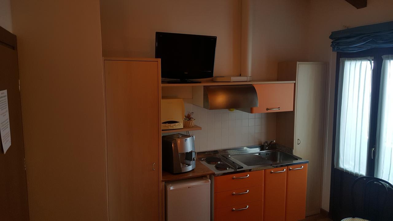 Monteduro La Baita D'Oro Ristorante Residence מראה חיצוני תמונה
