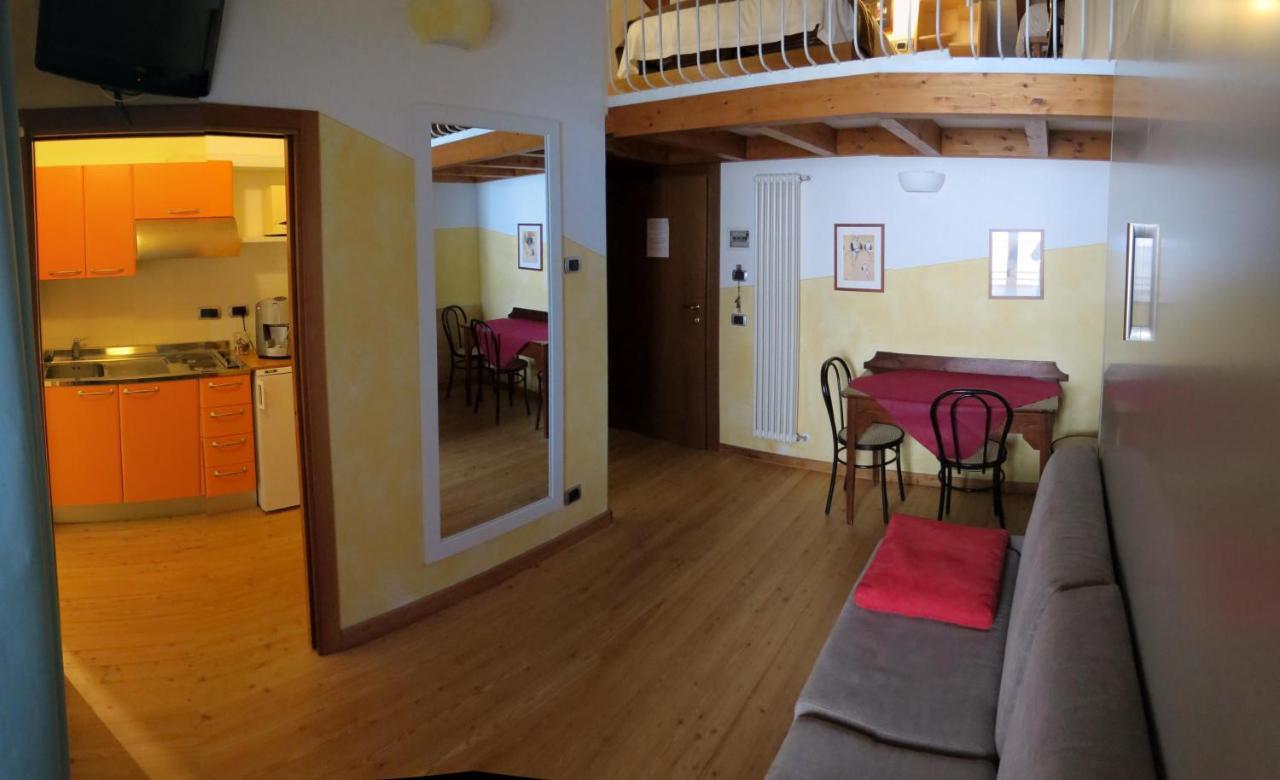 Monteduro La Baita D'Oro Ristorante Residence מראה חיצוני תמונה
