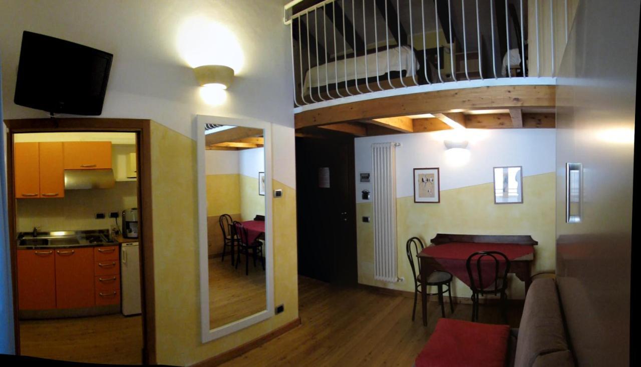 Monteduro La Baita D'Oro Ristorante Residence מראה חיצוני תמונה
