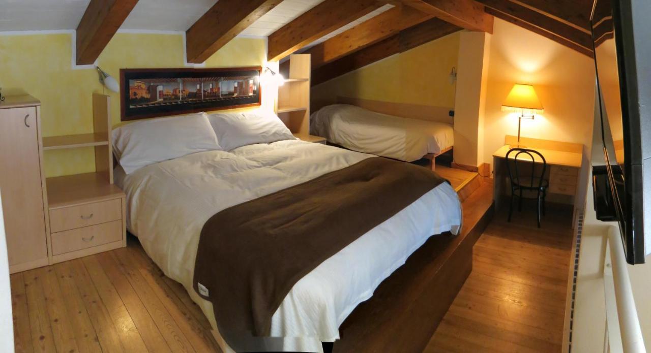 Monteduro La Baita D'Oro Ristorante Residence מראה חיצוני תמונה